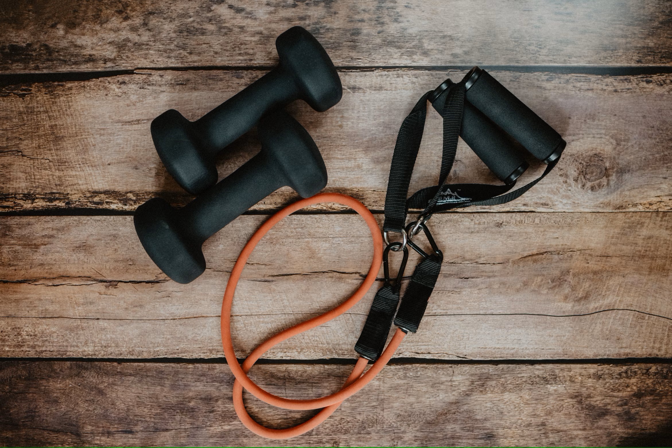 The Ultimate Guide to Using Resistance Bands: A Comprehensive Approach to Fitness